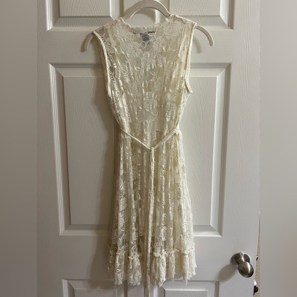 American Rag cream Lace Dress - Picture 2 of 5